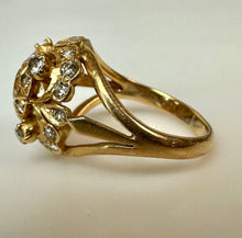 Load image into Gallery viewer, 18K Gold Topaz Diamond Ring sz 5 As-Is (5.5g)
