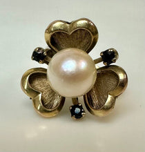 Load image into Gallery viewer, 14K Gold Vintage Pearl Sapphire Flower Ring sz 5.25 (4.3g)
