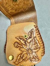 Load image into Gallery viewer, Vintage Handmade Tooled Leather Belt/Purse Hanger Keychain w/ Bell (5x4")

