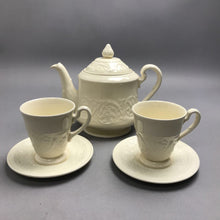 Load image into Gallery viewer, Wedgwood Old "Patrician" Embossed Flowers Ivory Tea Set 3 Piece Set (4")
