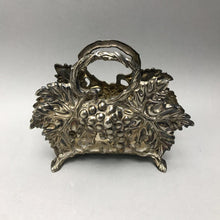 Load image into Gallery viewer, Godinger Grapes &amp; Leaves Silverplate Napkin Holder (5.25x6.75x2.5)
