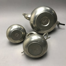 Load image into Gallery viewer, Royal Holland Pewter Sleepy Hollow Teapot w/ Cream &amp; Sugar (6")
