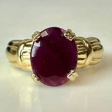 Load image into Gallery viewer, 14K Gold Ruby Ring sz 7 As-Is (3.8g)
