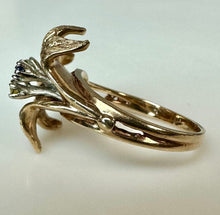 Load image into Gallery viewer, 10K Gold Vintage D'Lyle Shades of Topaz Emerald Ring sz 6 (5.3g)
