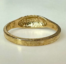 Load image into Gallery viewer, 10K Gold Baby/Child Ring sz 1.75 (0.8g)
