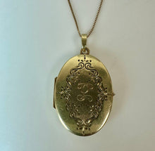 Load image into Gallery viewer, 14K Gold Antique Etched Oval 1.5" Locket on 21" 10K Chain Necklace (5.4g)
