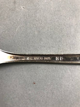 Load image into Gallery viewer, Rogers Bros Reflection Silverplate Flatware 55 Pieces
