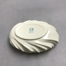 Load image into Gallery viewer, Lenox Vintage Acanthus Leaf Shell Ivory Porcelain Bowl Candy Dish USA (6")
