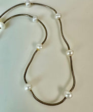 Load image into Gallery viewer, Sterling Pearl Satellite Chain Necklace (18")
