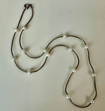 Load image into Gallery viewer, Sterling Pearl Satellite Chain Necklace (18")
