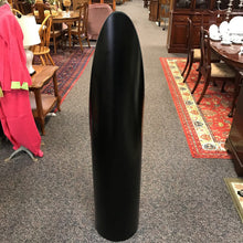 Load image into Gallery viewer, Gaia Black Lipstick Floor Mirror (57")
