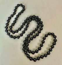 Load image into Gallery viewer, Vintage Hematite Bead Knotted Opera Length Necklace (32")
