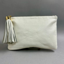 Load image into Gallery viewer, GILI Ivory Pebbled Leather Tassel Clutch Purse (6.5x9.5")

