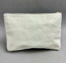 Load image into Gallery viewer, GILI Ivory Pebbled Leather Tassel Clutch Purse (6.5x9.5")

