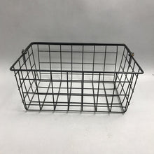 Load image into Gallery viewer, Metal Basket (6.5x15x10)
