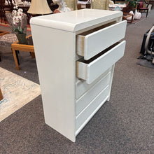 Load image into Gallery viewer, Childs Craft by Smith Dresser 5 Drawer (45x32x17)
