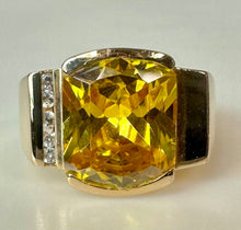 Load image into Gallery viewer, Ross Simons Gold Vermeil Sterling Citrine &amp; Simulated Diamond Ring sz 8
