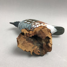 Load image into Gallery viewer, Wooden Quail Bird Decoy (~6x7x3)
