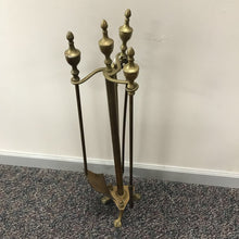 Load image into Gallery viewer, Vintage Brass Fireplace Equipment (35x8x8)
