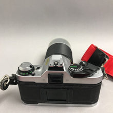 Load image into Gallery viewer, Canon Ae1 Program 35mm Camera Zoom Lens (4x8)
