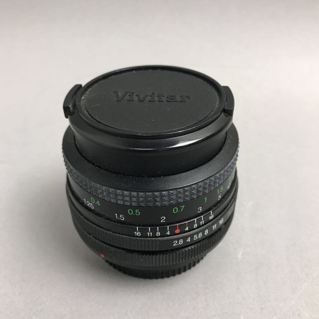 Vivitar 28mm f2.8 MC Lens Olympus OM Mount Manual Focus Wide Angle