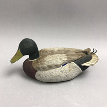 Load image into Gallery viewer, Vintage Wood Hand Crafted Mallard Duck (3x6)

