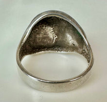 Load image into Gallery viewer, Vintage Sterling Turquoise Chip Inlay Eagle Ring sz 9.5
