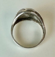 Load image into Gallery viewer, Vintage Sterling Turquoise Chip Inlay Eagle Ring sz 9.5
