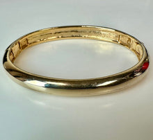 Load image into Gallery viewer, Vintage Roman Goldtone Alternating Green &amp; Clear Channel Set Crystal Hinged Bangle Bracelet (6.75" Inside Circumference)
