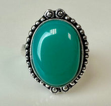 Load image into Gallery viewer, Silver Plated Green Agate Ring sz 9
