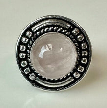 Load image into Gallery viewer, Silver Plated Rose Quartz Ring sz 7.5
