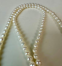 Load image into Gallery viewer, 14K Gold Clasp 24" Strand Pearl Necklace (23.7g)
