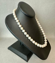 Load image into Gallery viewer, 14K Gold Clasp 18.5" Strand Pearl Necklace (47.7g)
