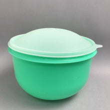 Load image into Gallery viewer, Vintage Tupperware Lettuce Keeper Crisp It Bowl w/Dome/Lid Green #1424
