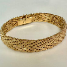 Load image into Gallery viewer, Vintage Gold Plated De Cesare Herringbone Bracelet (7.25")

