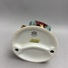 Load image into Gallery viewer, Vintage Old Man Reading 1960s Napcoware Porcellane D'Arte Figurine (8")
