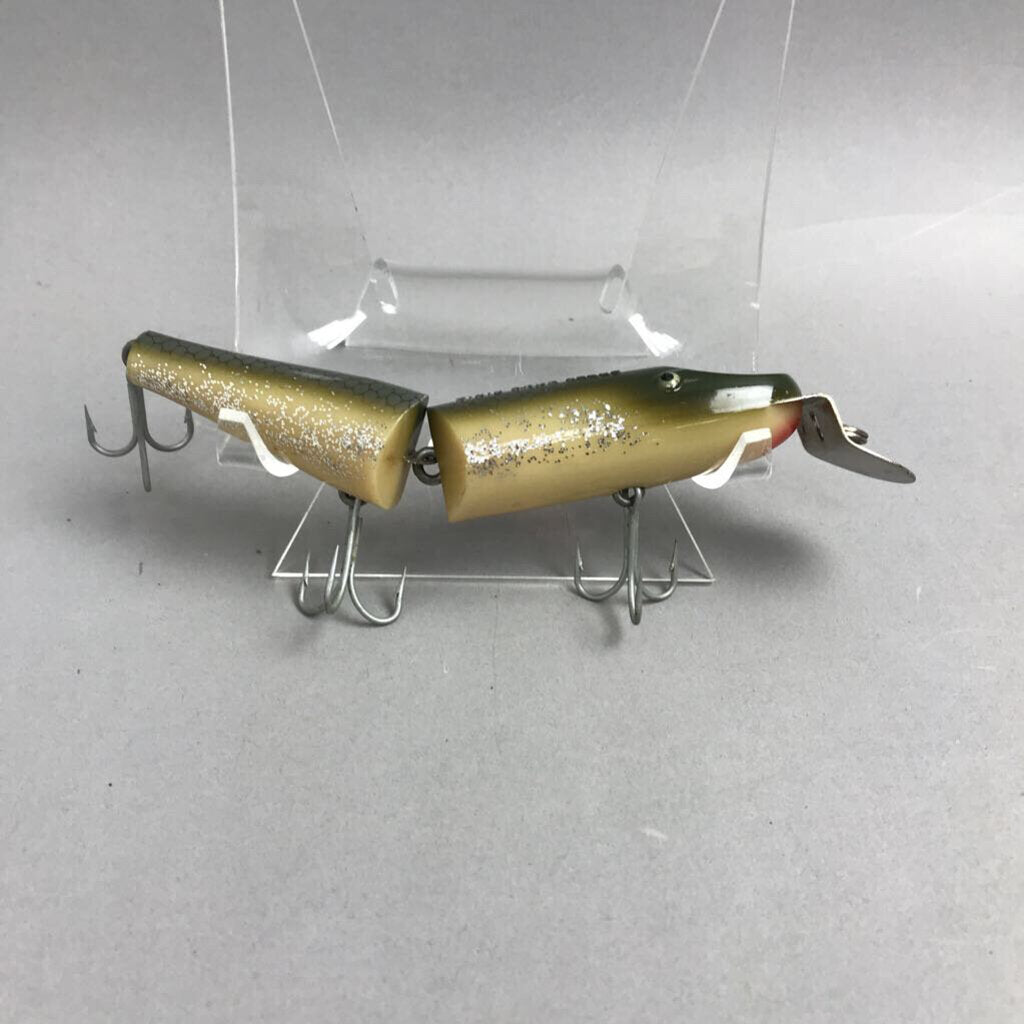 chub fishing lures Creek Jointed Pikie Lure for Large Bass, Striper, Musky and Pike, Fishing for Freshwater, 6", 1 3/4 oz, Pikie, (I3000PPI) : Fishing Diving Lures : Sports & Outdoors fast crank bait Jointed Creek Chub Pikie 3000