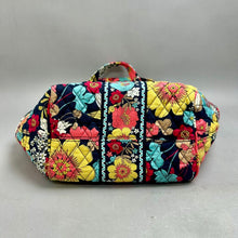 Load image into Gallery viewer, Vera Bradley Happy Snails Side by Side Quilted Shoulder Bag Purse NWT (12x17x6")
