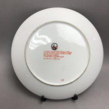 Load image into Gallery viewer, Sredrick Collection Chinese Decorative Bird / Peacock Plate (~10")
