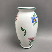 Load image into Gallery viewer, Tiffany &amp; Co. Sintra Vase, White w/ Flowers (9")
