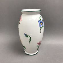 Load image into Gallery viewer, Tiffany &amp; Co. Sintra Vase, White w/ Flowers (9")
