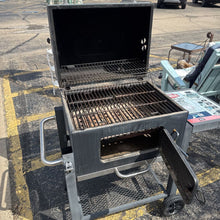 Load image into Gallery viewer, Expert Charcoal Grill
