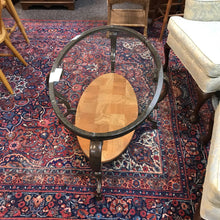 Load image into Gallery viewer, Coffee Table Metal Frame / Glass Top (21x46x30)
