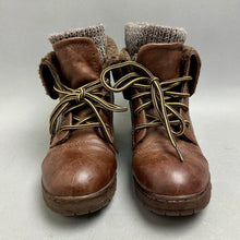 Load image into Gallery viewer, Coolway Brown Faux Leather Hiking Boots sz 6

