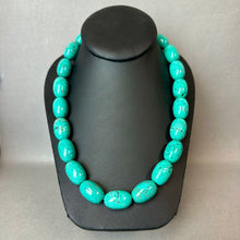 Load image into Gallery viewer, Tuquoise Oval Bead Sterling Clasp Necklace (20")
