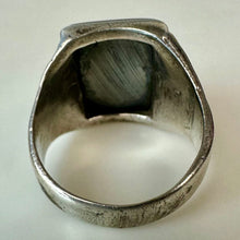 Load image into Gallery viewer, Vintage Sterling Carved Hematite Centurion Intaglio Ring sz 9
