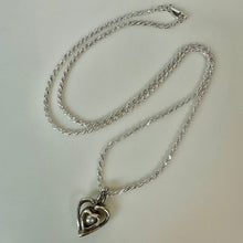 Load image into Gallery viewer, Sterling Heart Captive (Interchangeable) Pearl Pendant on 22" Chain Necklace
