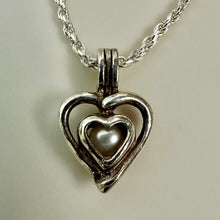 Load image into Gallery viewer, Sterling Heart Captive (Interchangeable) Pearl Pendant on 22" Chain Necklace
