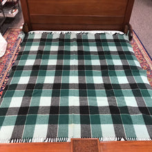 Load image into Gallery viewer, Vintage Onkaparinga Blanket Green Check Plaid 100%Wool Fringes Australia (60x58)
