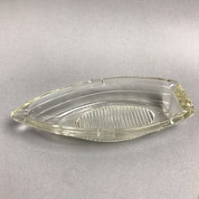 Load image into Gallery viewer, Clear Glass Sailboat Ashtray (1x6x2.75)
